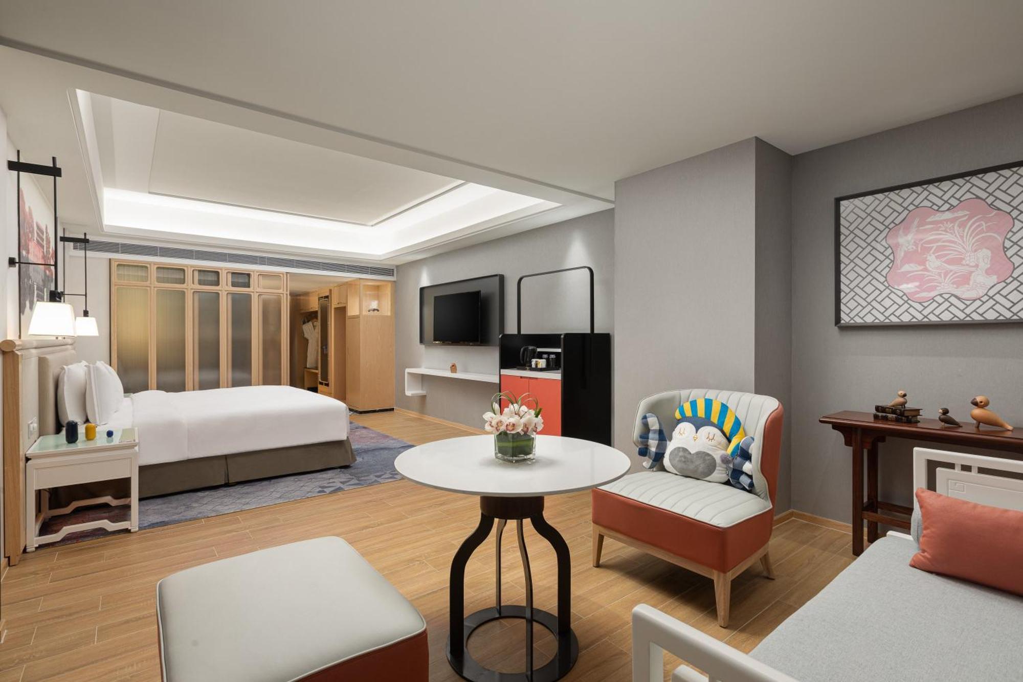 Отель Voco Shifu By Ihg