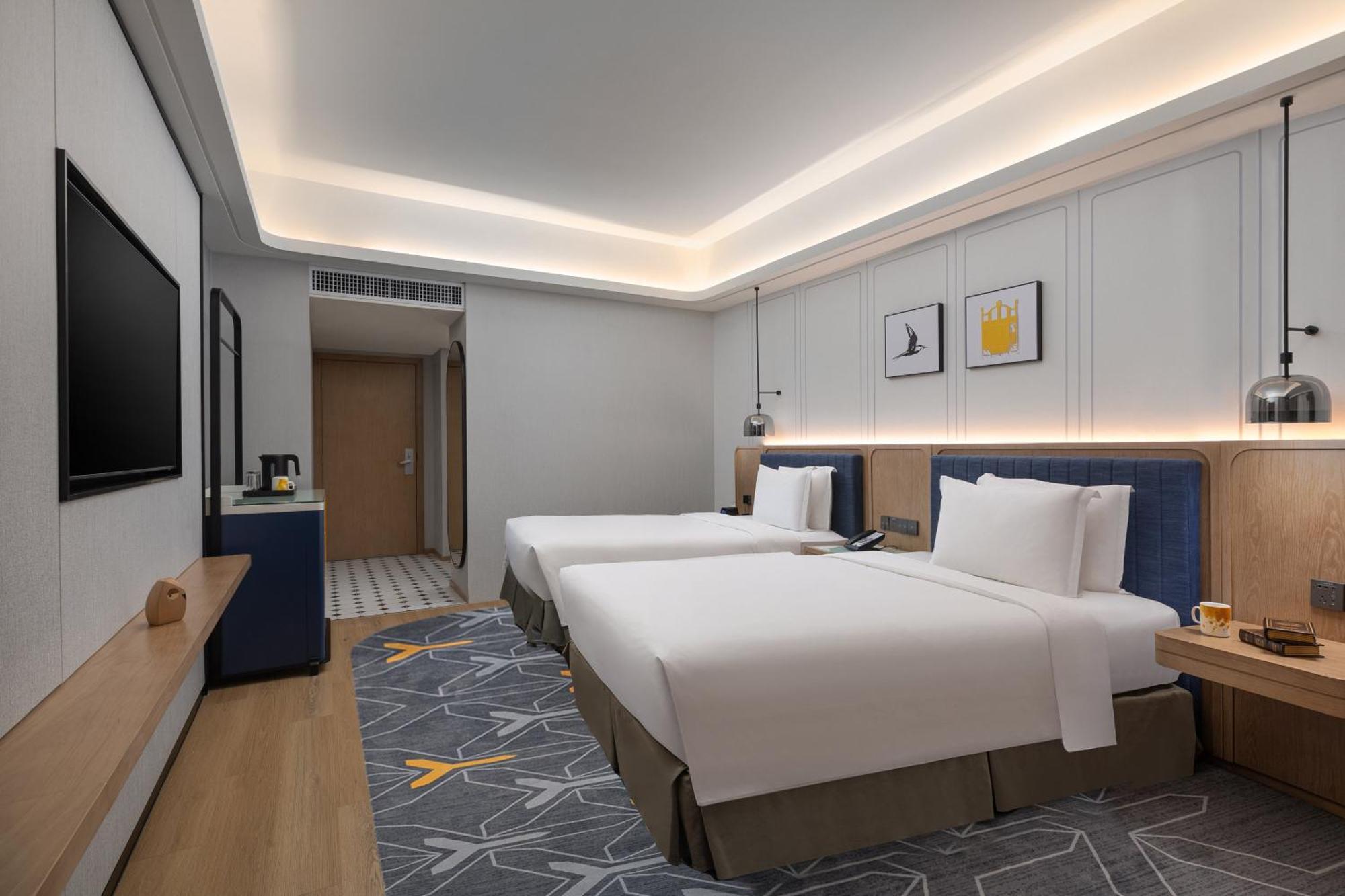 Voco Shifu By Ihg Отель 5*